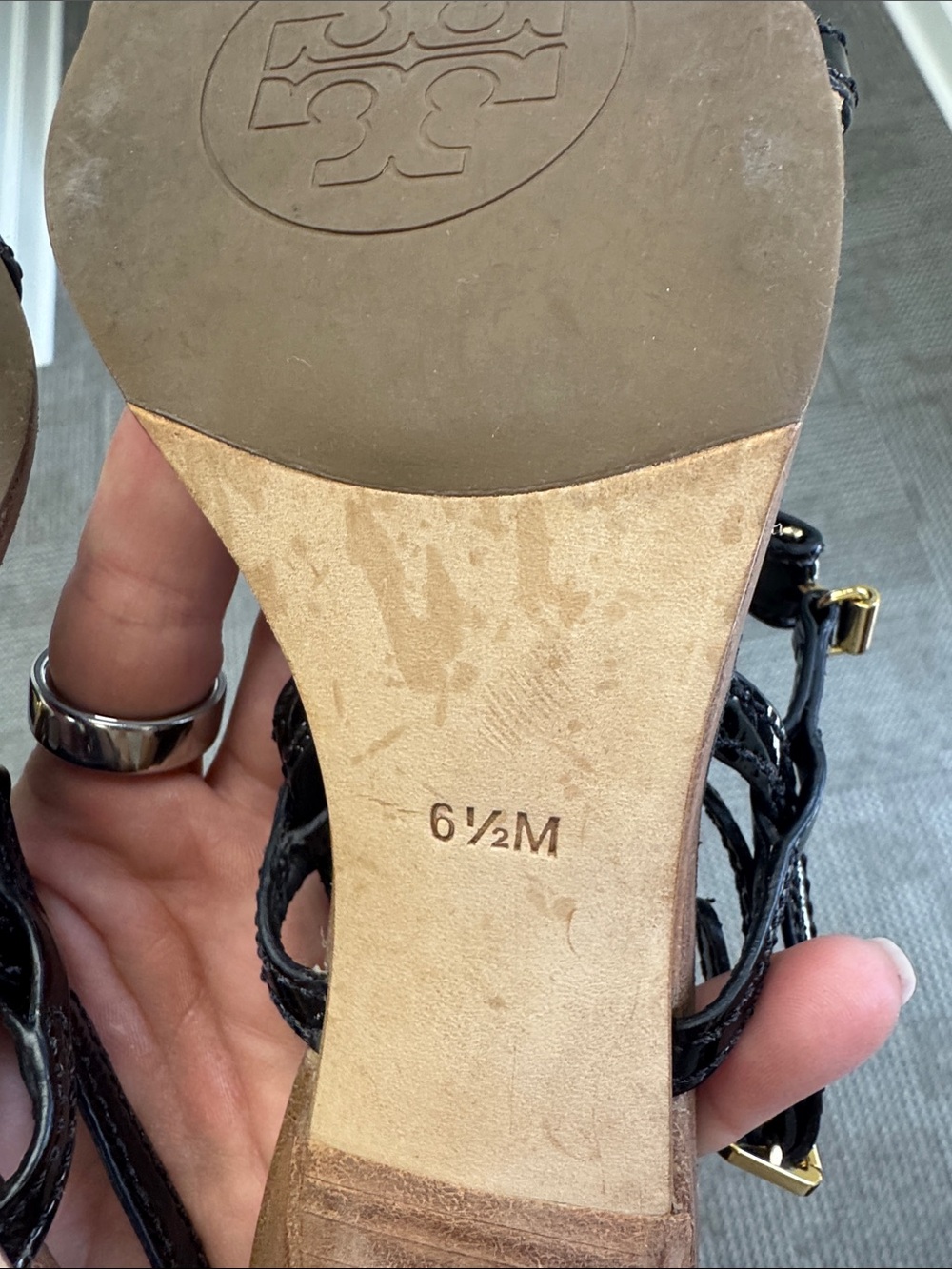 Tory Burch Mira Logo Slingback Black Leather Sandals, size 6.5 - Picture 3 of 7